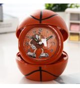 Dětské hodiny - basketbalový míč